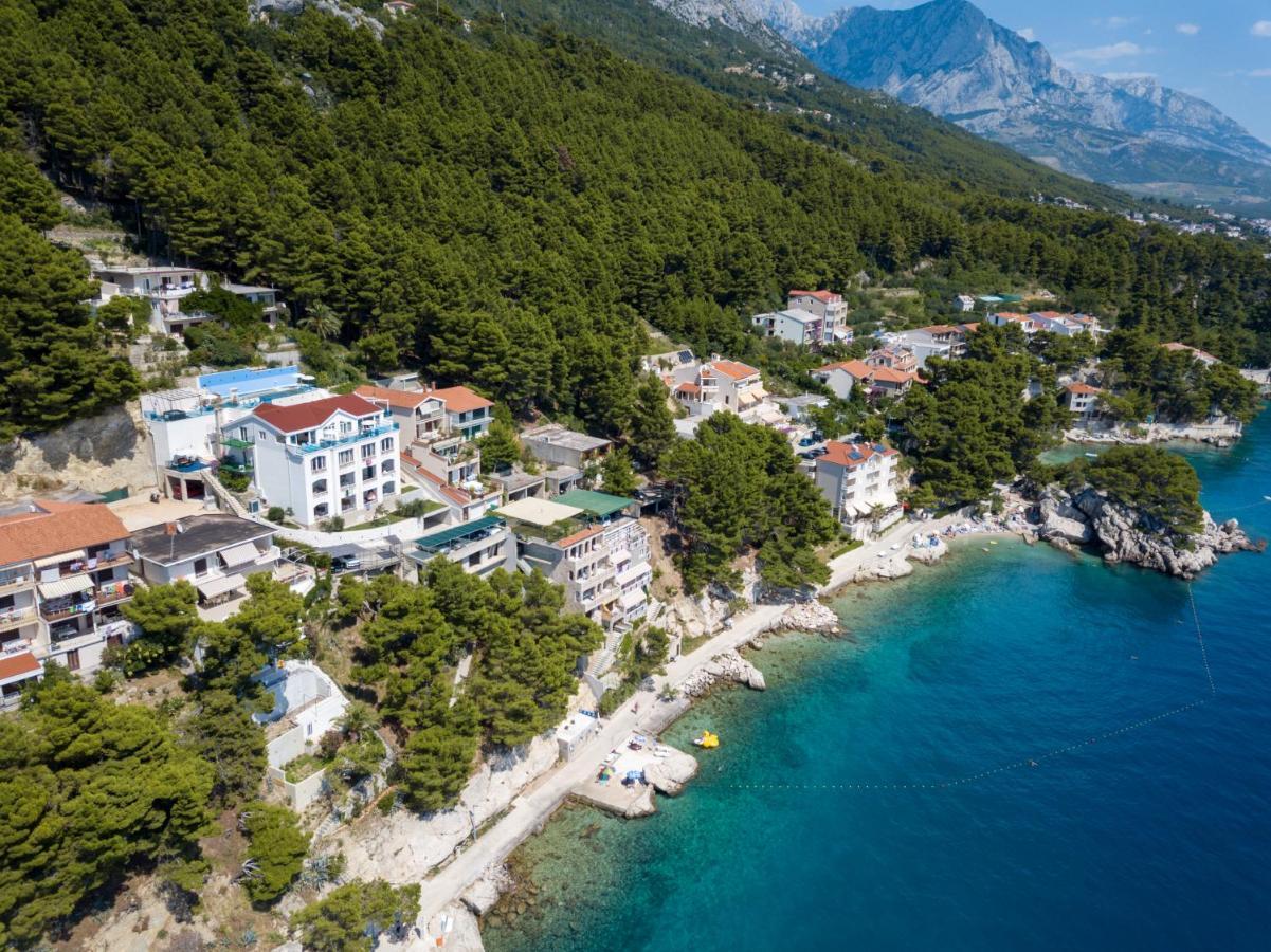 Villa Visnja Брела Экстерьер фото